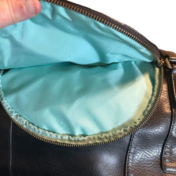 Matt & Nat Black Vegan Leather Satchel Shoulder Bag - Picture 6 of 9